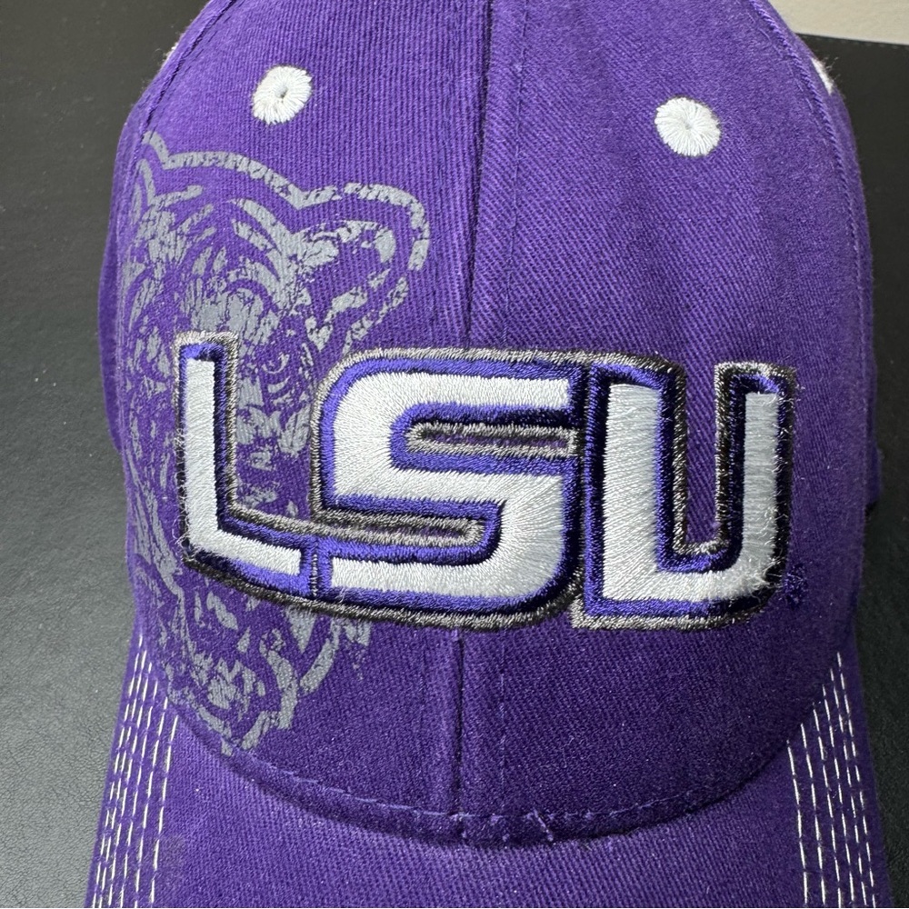 Vintage LSU adjustable hat - Picture 2 of 4